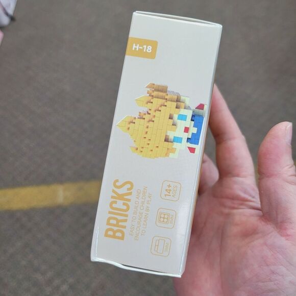 Brand New Dragon Ball Z Bricks Lego Figure #A - Picture 2 of 4